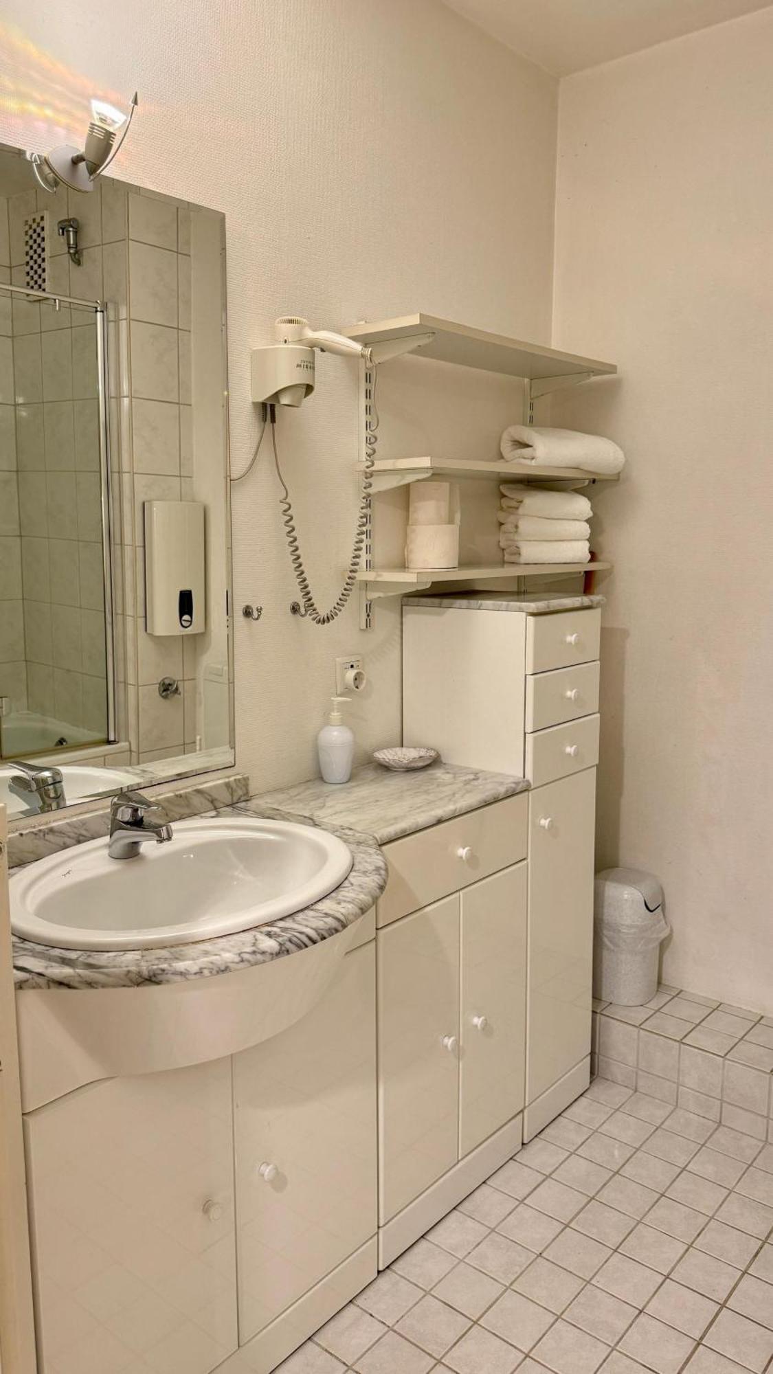13-36, Sehr Strandnah, Im Herzen Westerlands, Westbalkon, 1 Zi Exterior photo